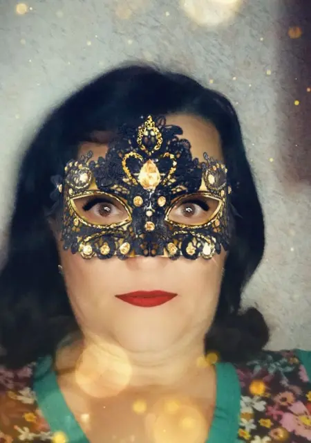 Я Hatallia, 43, знакомлюсь для дружбы в Нежине