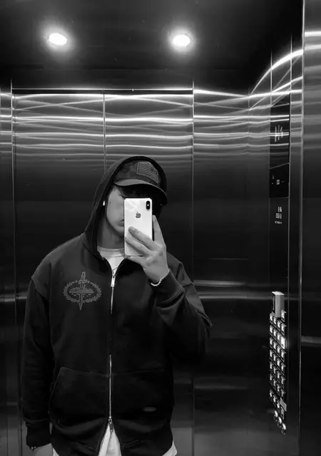 Я Nikita, 18, из Одессы, ищу знакомство для вирта