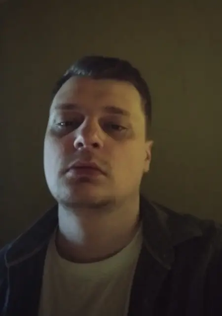 Я Андрей, 27 років, знайомлюсь на одну ніч у Луганську