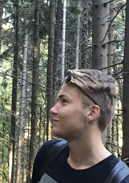 Мирослав из Луцка, ищу на сайте знакомства на одну ночь