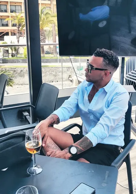 Roberto Perez из Санта-крус-де-тенерифа, ищу на сайте дружбу