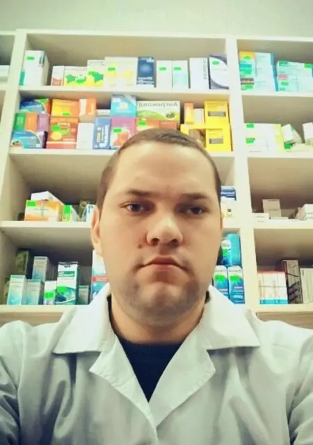 Евгений из Гомеля, мне 32, познакомлюсь на одну ночь