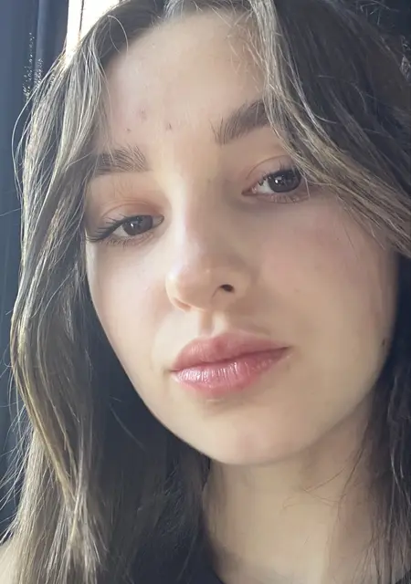 Alina из Киева, мне 21, познакомлюсь для дружбы