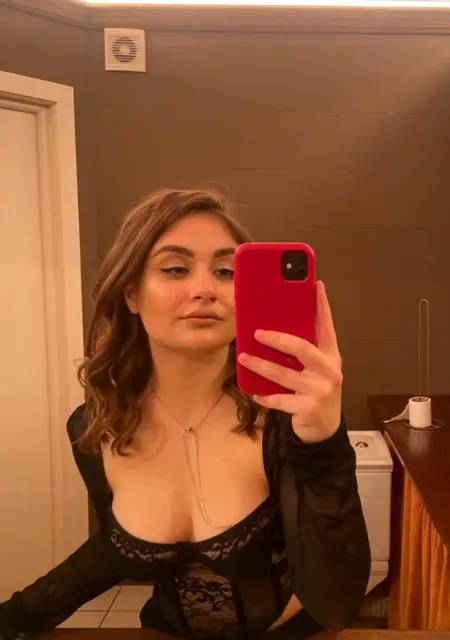 Діана из Винницы, мне 19, познакомлюсь для общения