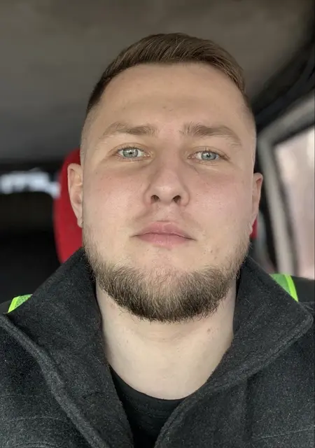 Юрій из Киева, ищу на сайте приятное времяпровождение