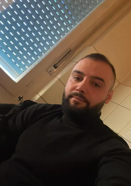 Я Jivan, 34, из Лозанны, ищу знакомство для совместных путешествий