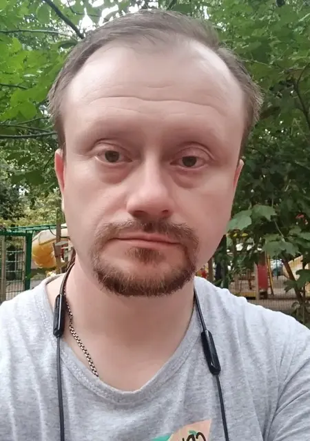 Я Саня, 49, из Луганска, ищу знакомства без обязательств