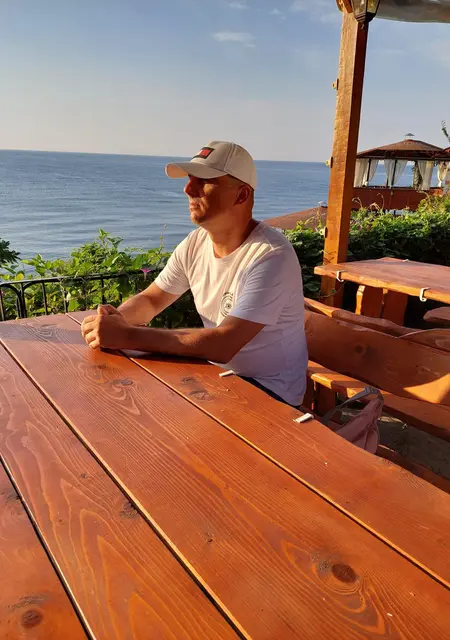 Сергей из Винницы, мне 45, познакомлюсь для постоянных отношений