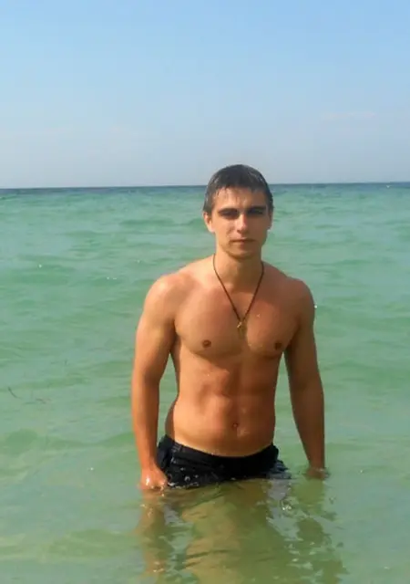 Я Viktor, 25 років з Запоріжжя, шукаю знайомства на одну ніч