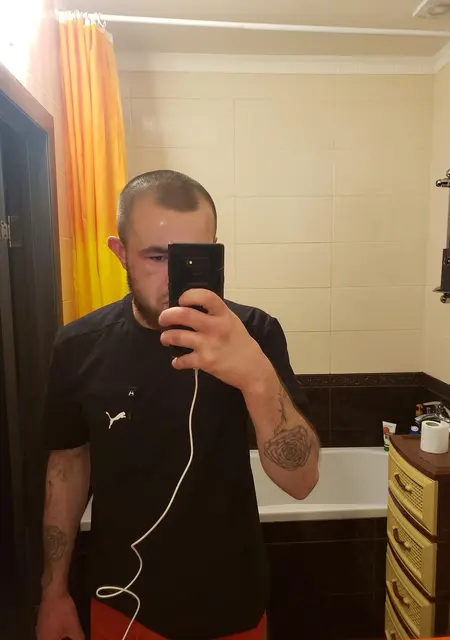 Я Антон, 32, знакомлюсь без обязательств в Виннице