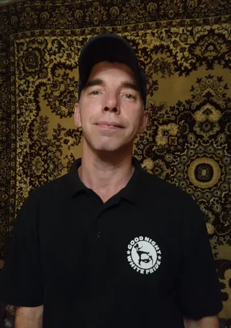 Я Андрей, 46, из Краматорска, ищу знакомства без обязательств