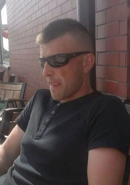 Rafa из Варшавы, мне 42, познакомлюсь для общения