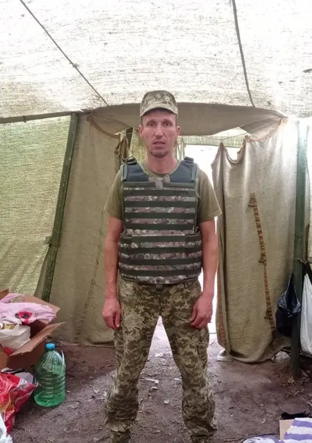 Серега из Черкасс, ищу на сайте знакомства без обязательств