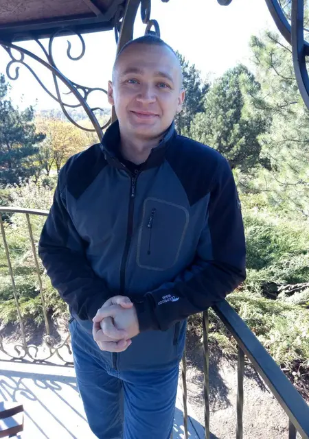Артём з Кривого Рогу, мені 44 років, познайомлюсь без зобов'язань