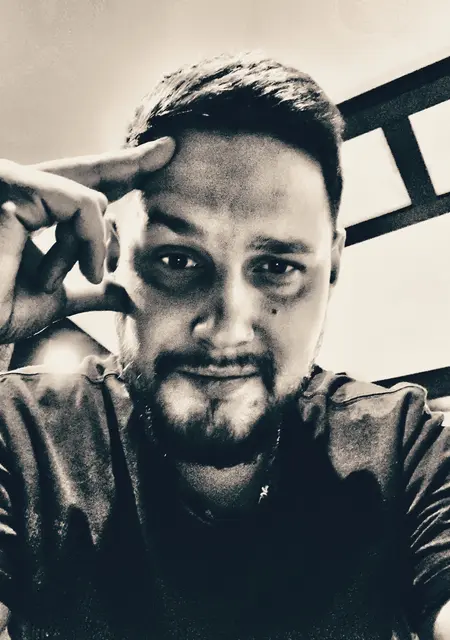 Я Макс, 33, знакомлюсь без обязательств в Луцке