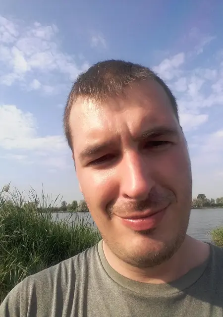 Я Владимир, 37, знакомлюсь без обязательств в Овидиополе