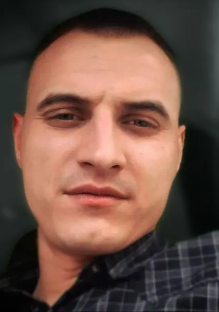 Я Макс, 34, из Ивано-Франковска, ищу знакомства без обязательств