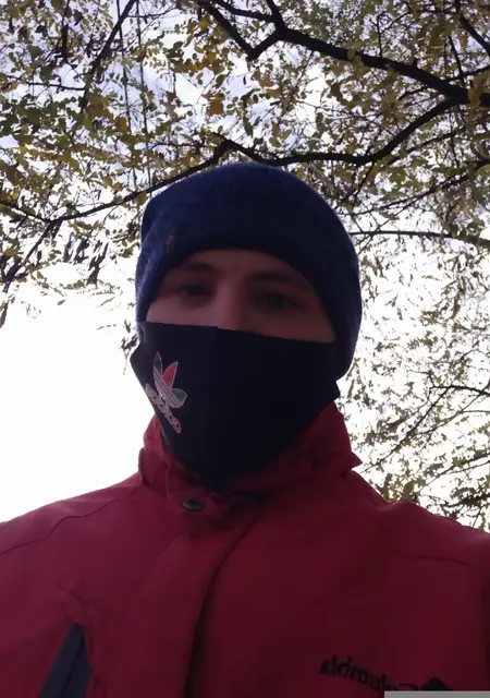 Я Артур, 24, из Лебедина, ищу знакомства без обязательств