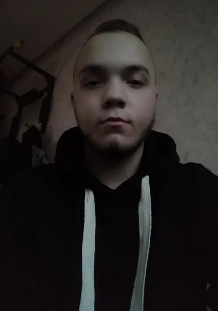 Иван з Донецька, шукаю на сайті знайомства без зобов'язань