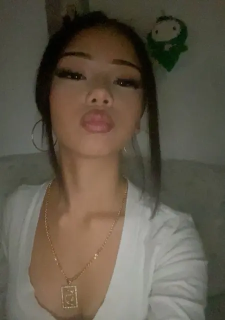 Я Наталя, 35, знакомлюсь без обязательств в Карловке