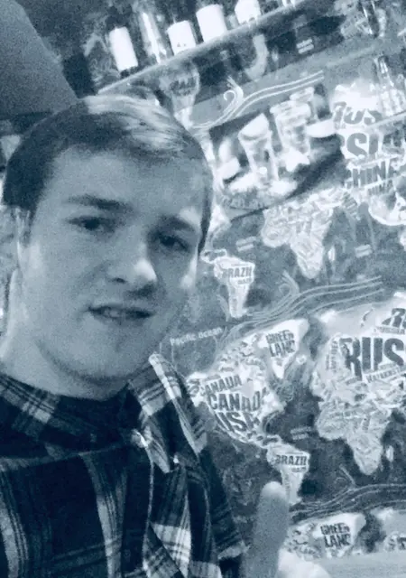 Я Владислав, 24, знакомлюсь для дружбы в Орше