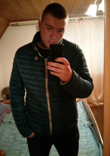 Я Yurii, 28 років, знайомлюсь без зобов'язань у Львові