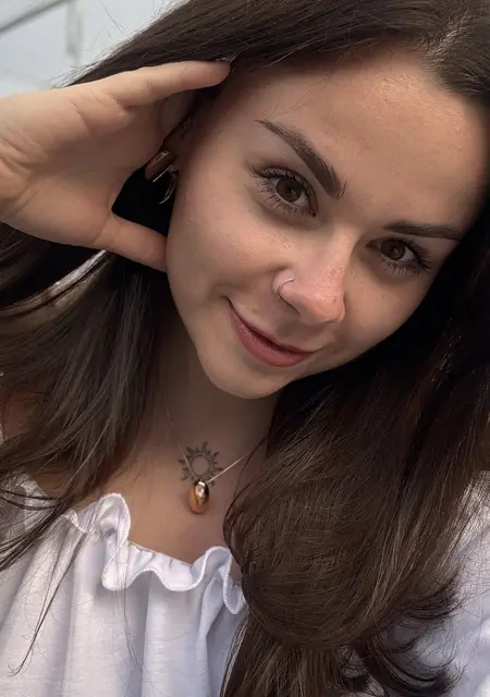 Я Daria, 26, из Днепра, ищу знакомство для приятного времяпровождения