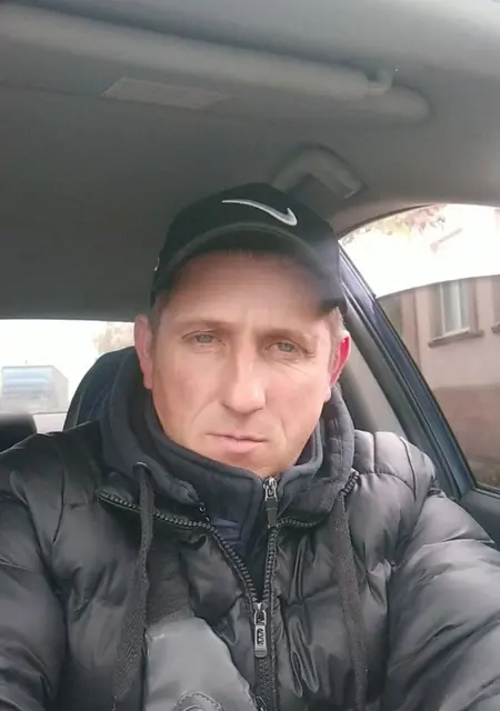 Я Саня, 39 років з Макіївки, шукаю знайомства на одну ніч