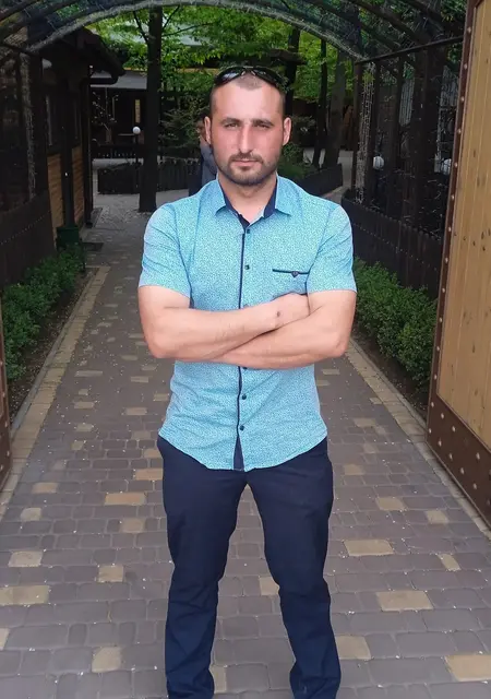 Я Ivan, 29, знакомлюсь на одну ночь в Виннице