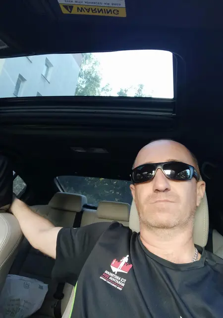 Василий из Залещиков, ищу на сайте знакомства без обязательств