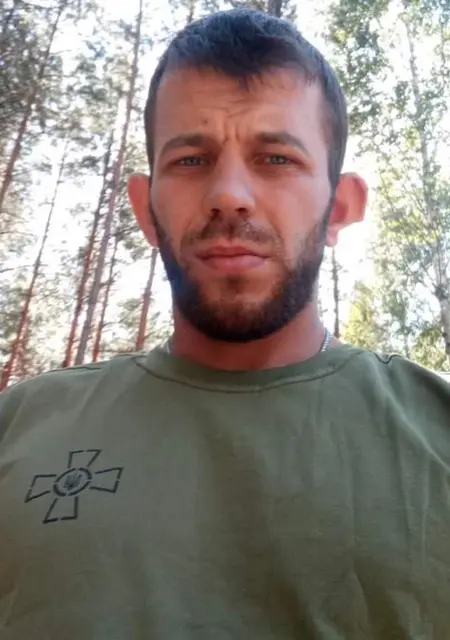 Игорь из Николаева, ищу на сайте знакомства на одну ночь