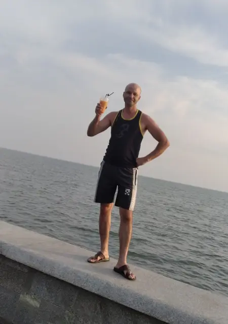 Я Руслан, 40, знакомлюсь для приятного времяпровождения в Кривом Роге