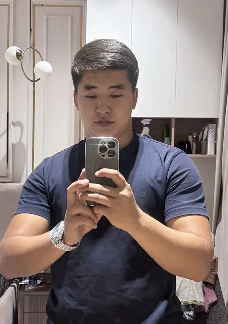 Урмат из Бишкека, ищу на сайте знакомства на одну ночь