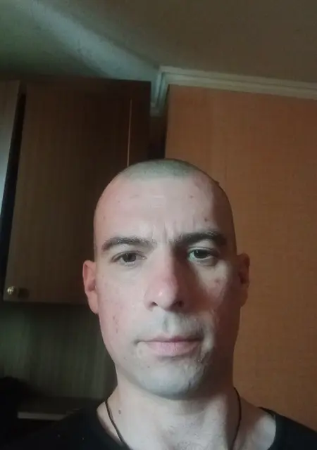 Денис з Слов'янська, шукаю на сайті спілкування