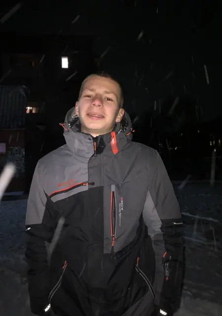 Я Вячеслав, 20, из Прилук, ищу знакомство для общения