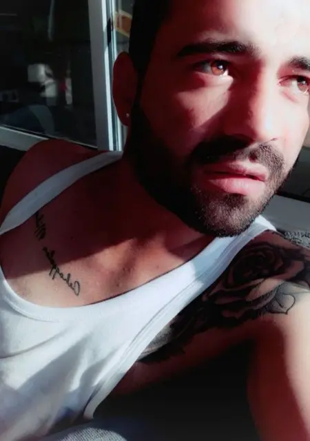 Я Stefanos, 28, из Афин, ищу знакомство