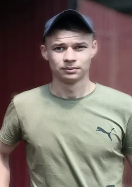 Я Denis, 25, из Первомайска, ищу знакомства на одну ночь