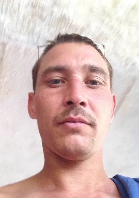 Влад из Вознесенска, ищу на сайте знакомства на одну ночь