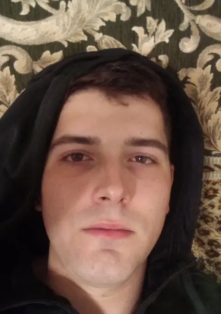 Vlad из Харькова, ищу на сайте знакомства без обязательств