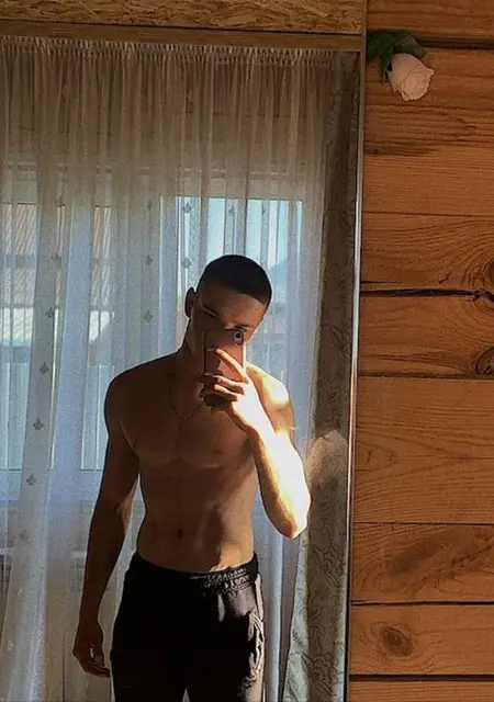 Александр з Чернігова, мені 33 років, познайомлюсь без зобов'язань