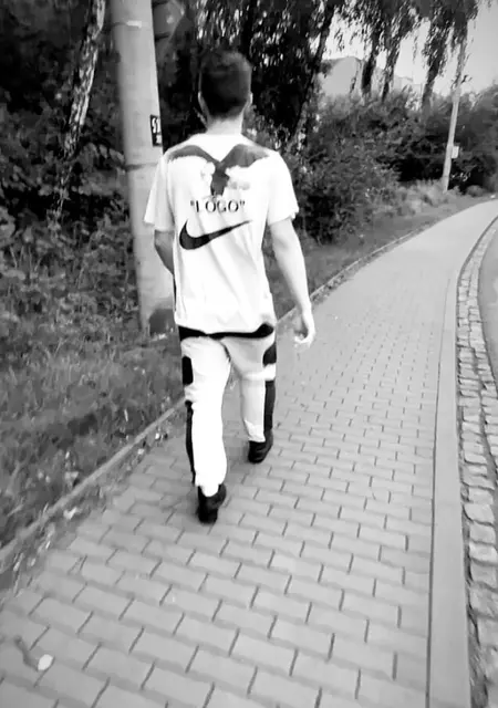 Сергій из Дрогобича, мне 23, познакомлюсь для приятного времяпровождения