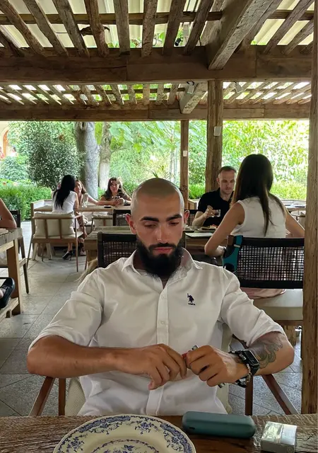 Я Вадим, 23, знакомлюсь без обязательств в Дергачах