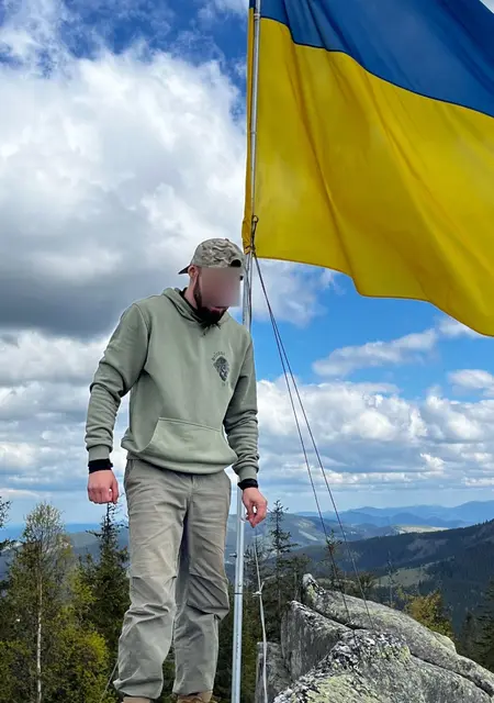 Я Денис, 26 років, знайомлюсь без зобов'язань у Івано-Франківську