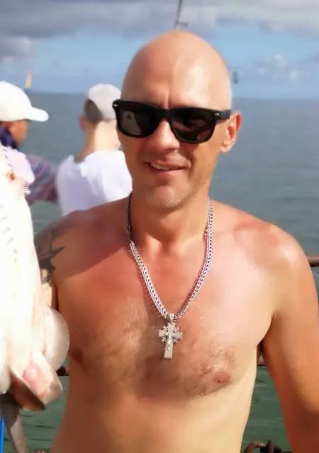 Джексон з Миколаєва, шукаю на сайті знайомства на одну ніч