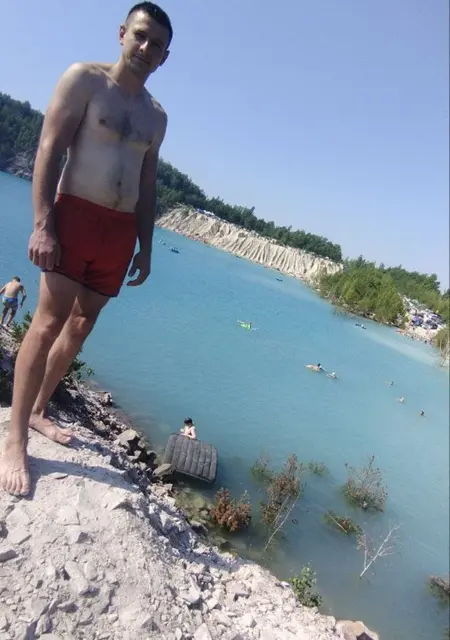 Я Сергей, 30, из Белой Церкви, ищу знакомство для постоянных отношений