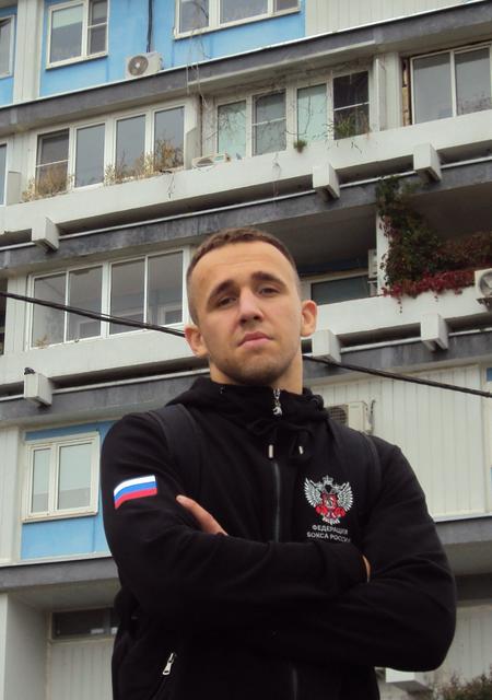 Семён из Лондона, мне 20, познакомлюсь без обязательств