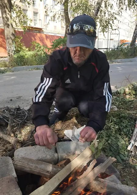 Сергей из Мариуполя, мне 57, познакомлюсь на одну ночь