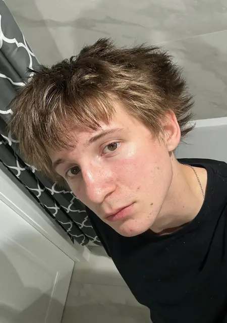 Я Nikita, 20, знакомлюсь на одну ночь в Гродно