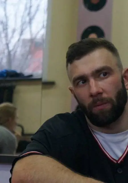 Я Вадим, 36, из Винницы, ищу знакомства без обязательств