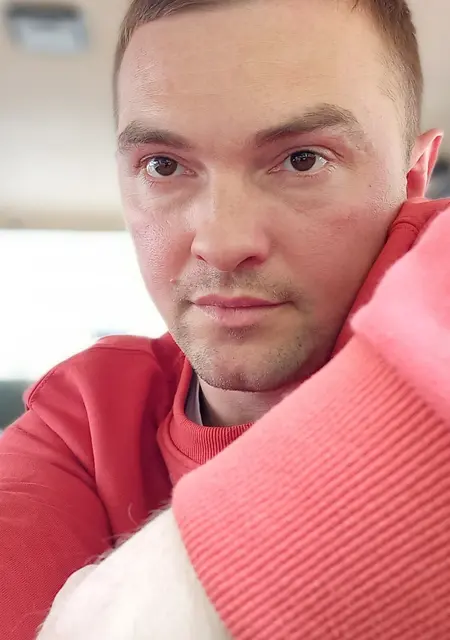 Я Дмитрий, 40, из Донецка, ищу знакомства на одну ночь